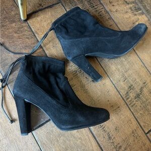 Stuart Weitzman black boots size 6.5